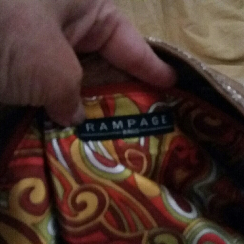 Purse - Picture 3 of 3